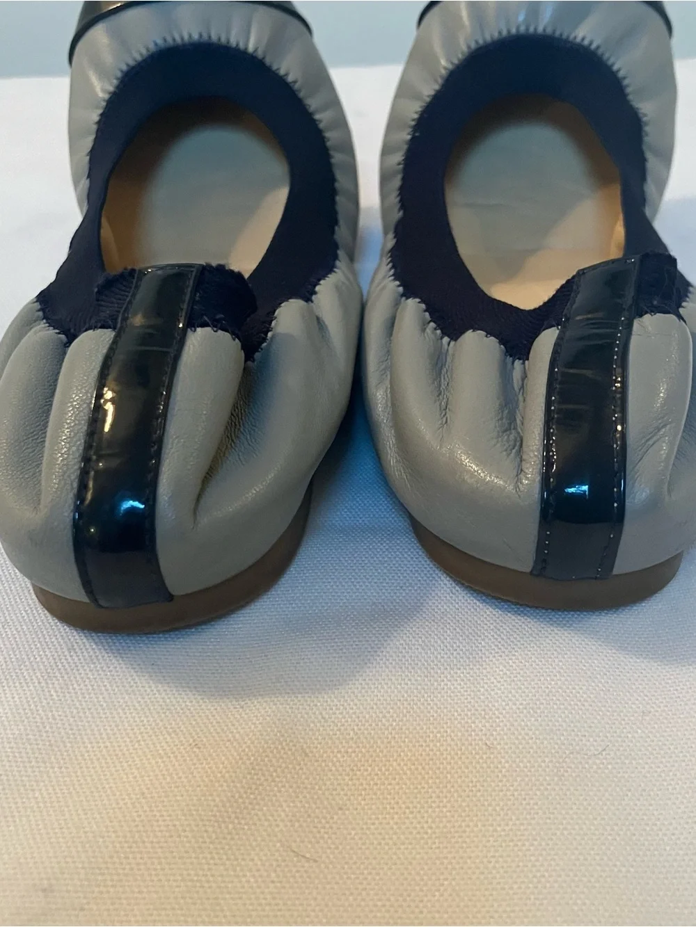 J.Crew Mila Gray Navy Cap Toe Leather Ballet Flats Sz.8 Italian Preppy Classic